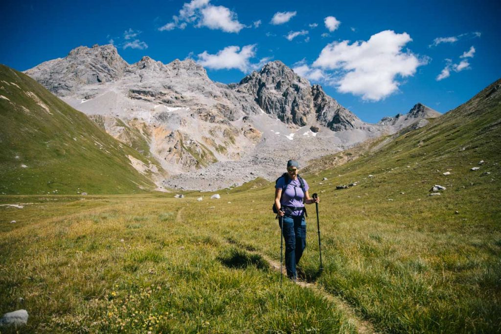Mon équipement  de randonnée bivouac en Vanoise. Crédit photo : Clara Ferrand - blog Wildroad 