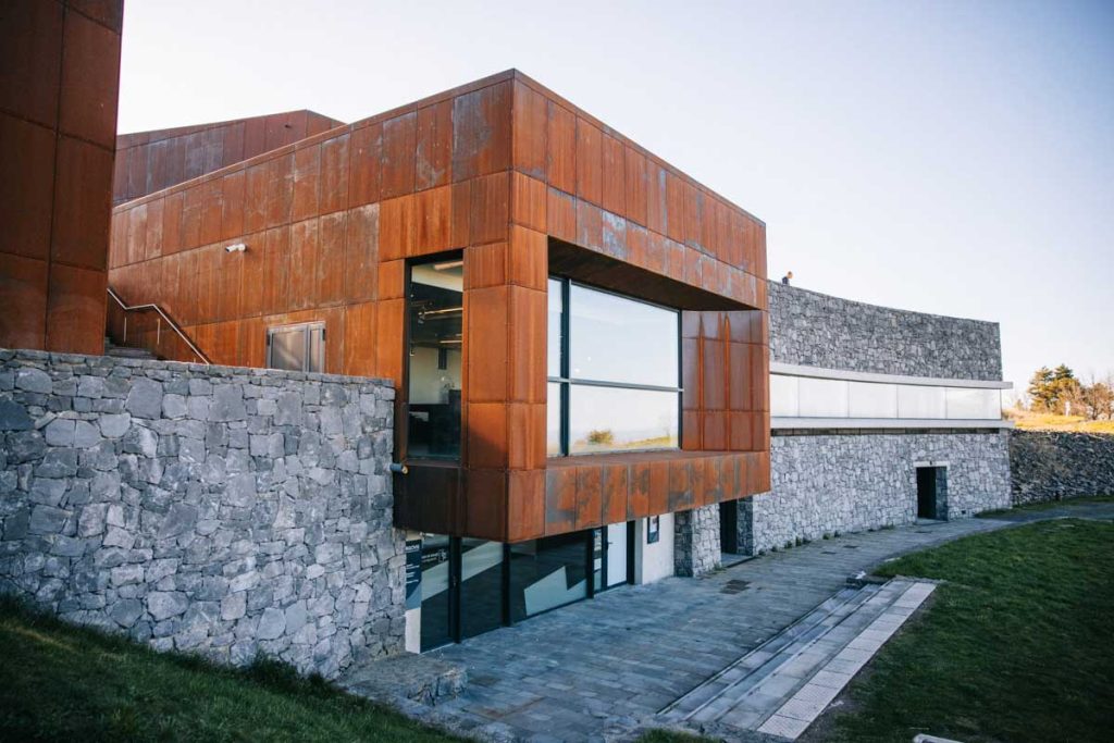 Visiter le musée de la bataille de Gergovie. Crédit photo : Clara Ferrand - blog Wildroad