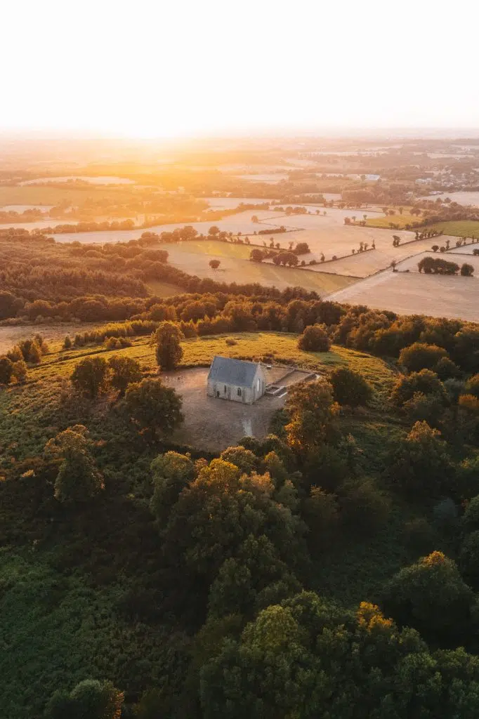 sainte suzanne wildroad clara ferrand 0318