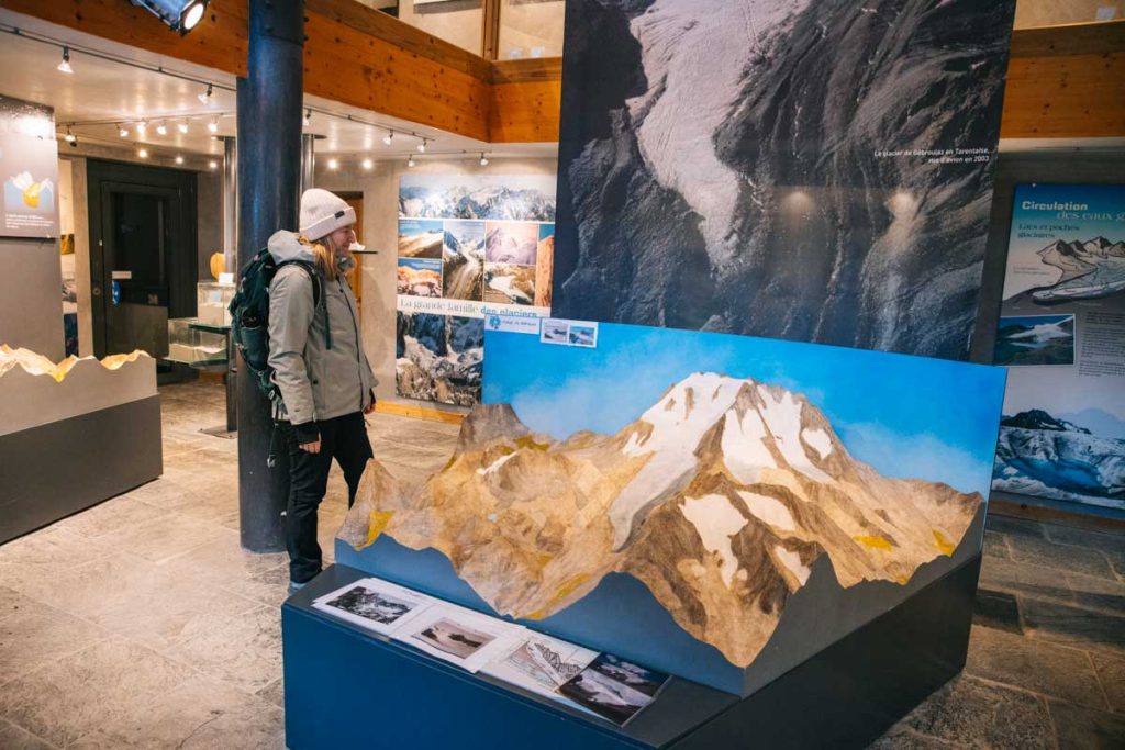 Visiter l'espace Glacialis dans le Hameau du Bois. Crédit photo : Clara Ferrand - blog Wildroad
