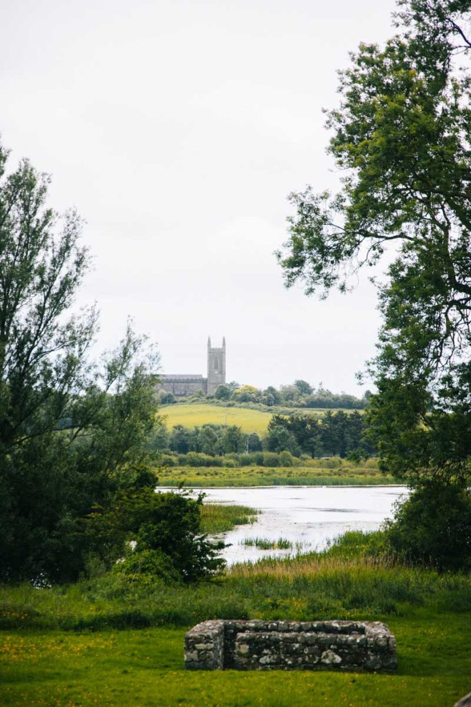 Inch abbaye sur l a mourne coastal route. crédit photo : Clara Ferrand - blog Wildroad 
